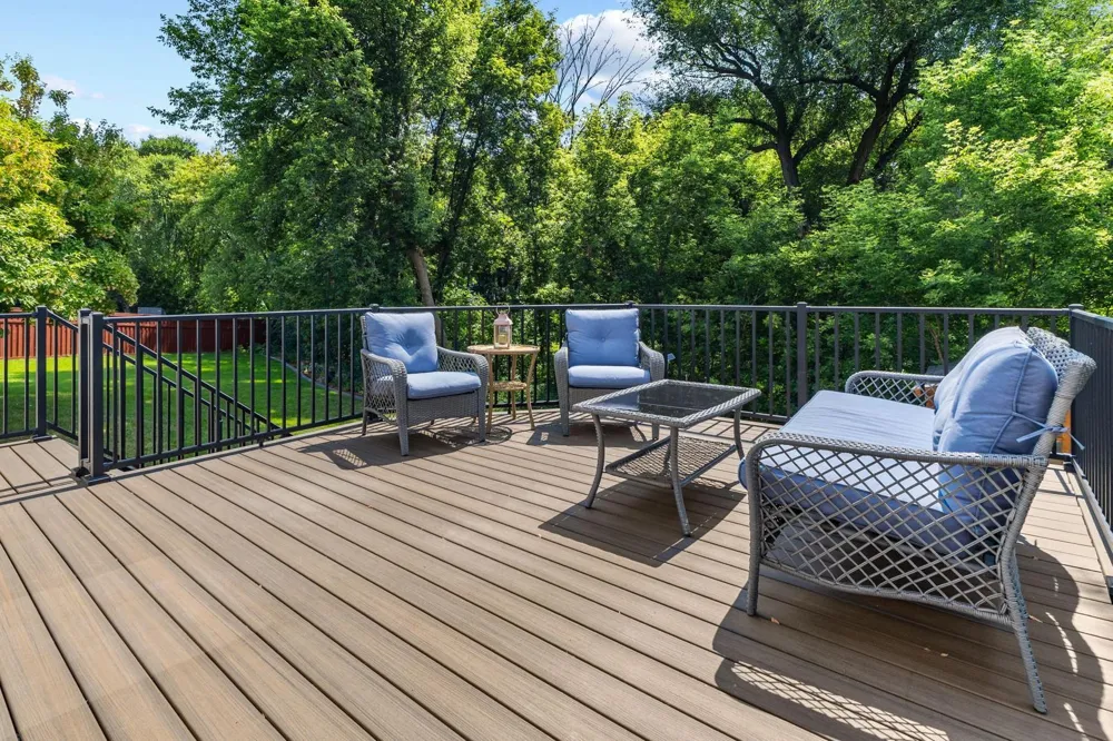11422 53rd Court NE Albertville, MN 55301