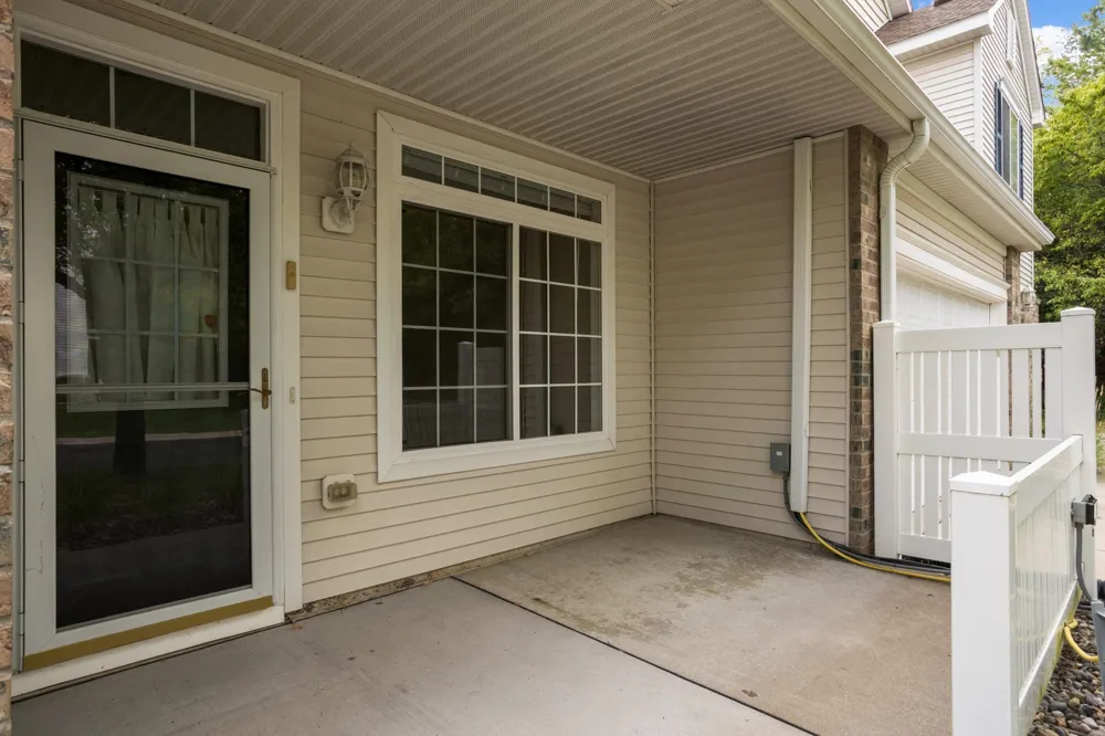 4703 Blaine Avenue Inver Grove Heights, MN 55076