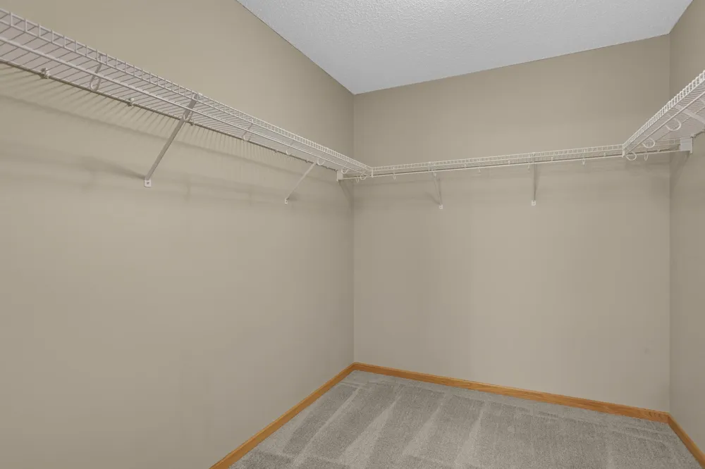 4703 Blaine Avenue Inver Grove Heights, MN 55076