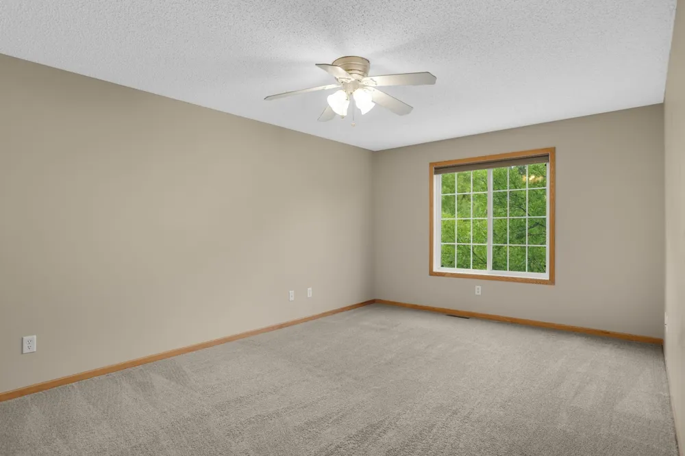 4703 Blaine Avenue Inver Grove Heights, MN 55076