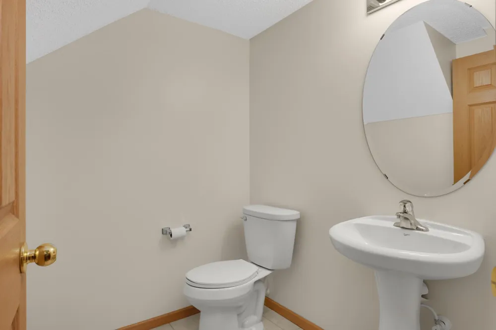 4703 Blaine Avenue Inver Grove Heights, MN 55076