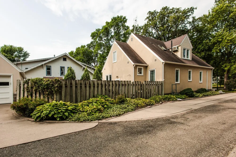 1101 Summit Avenue Detroit Lakes, MN 56501