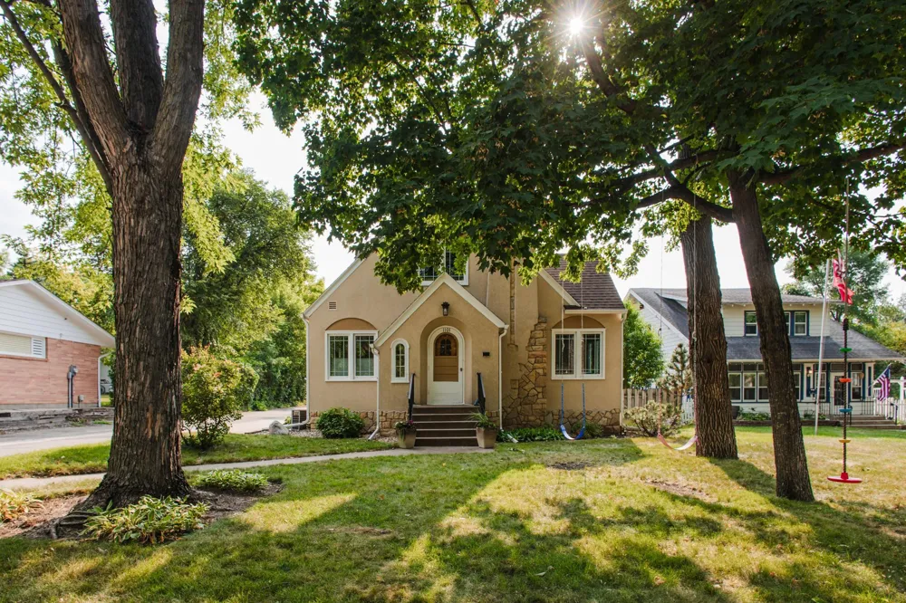 1101 Summit Avenue Detroit Lakes, MN 56501