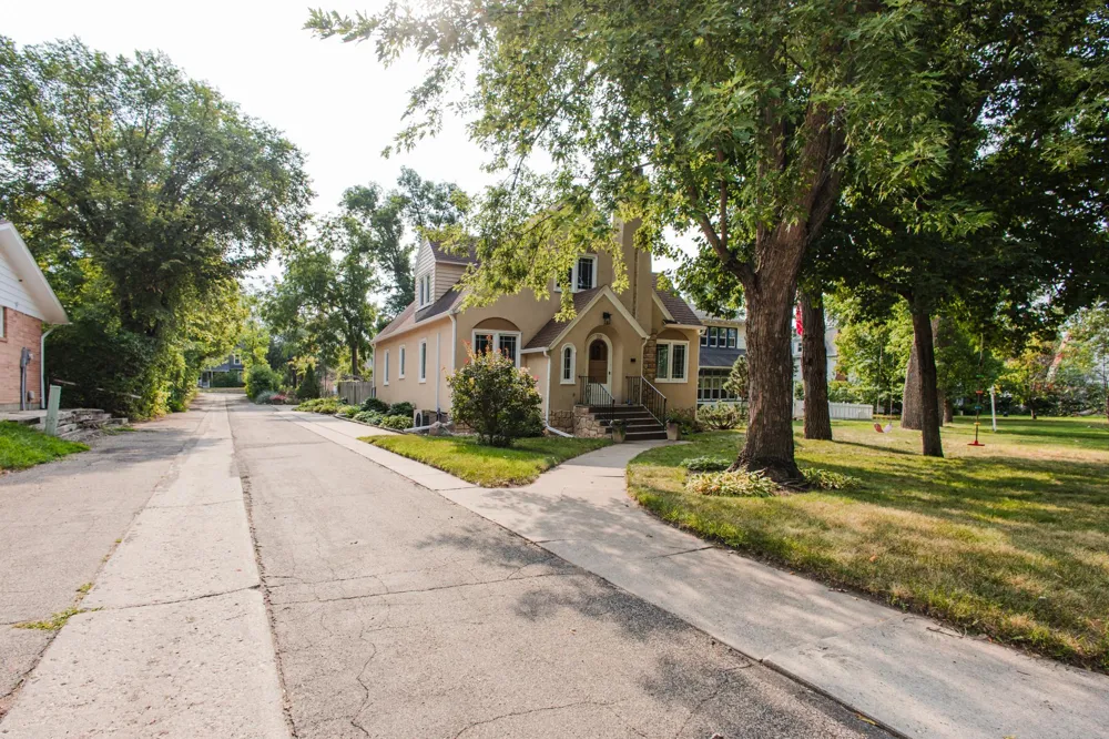 1101 Summit Avenue Detroit Lakes, MN 56501
