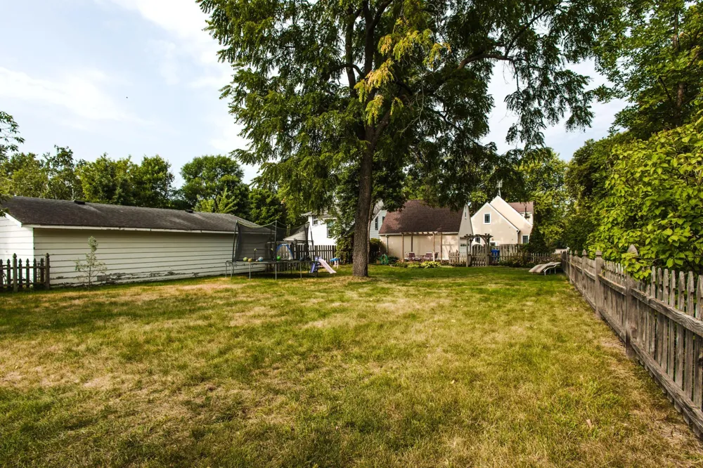 1101 Summit Avenue Detroit Lakes, MN 56501