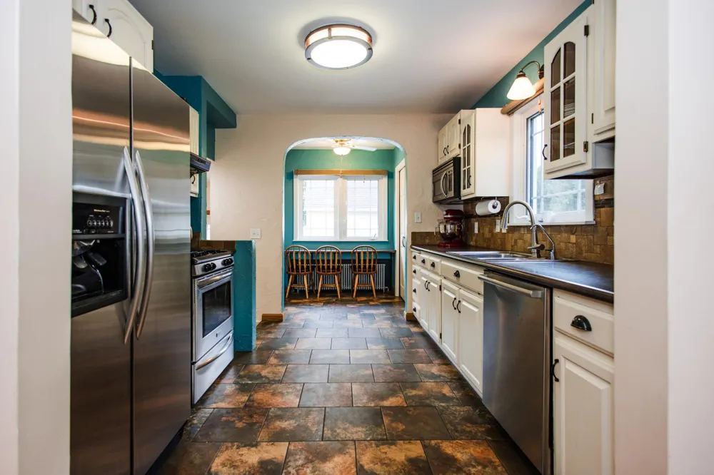 1101 Summit Avenue Detroit Lakes, MN 56501