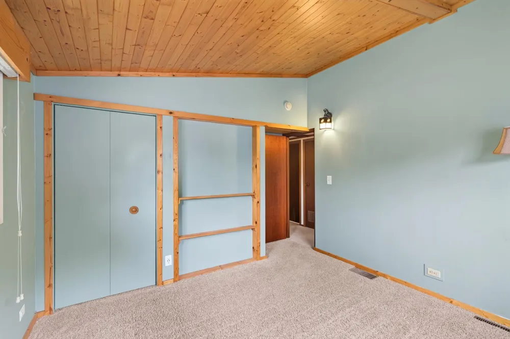 25851 Skyline Circle Elko New Market, MN 55020