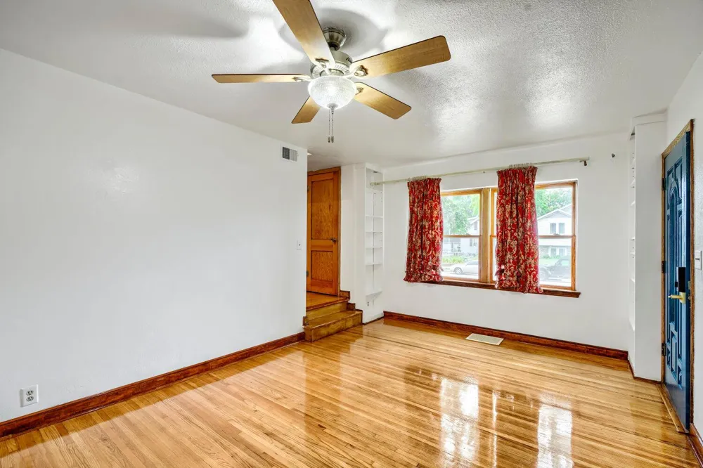 720 1st Avenue S South Saint Paul, MN 55075