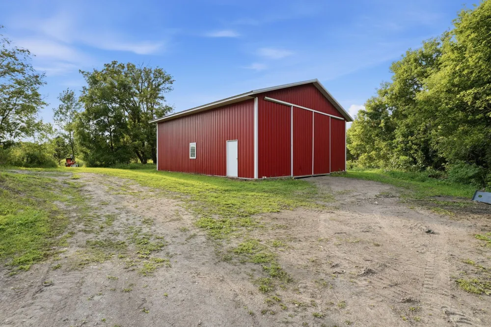 6308 60th Street NE Spicer, MN 56288