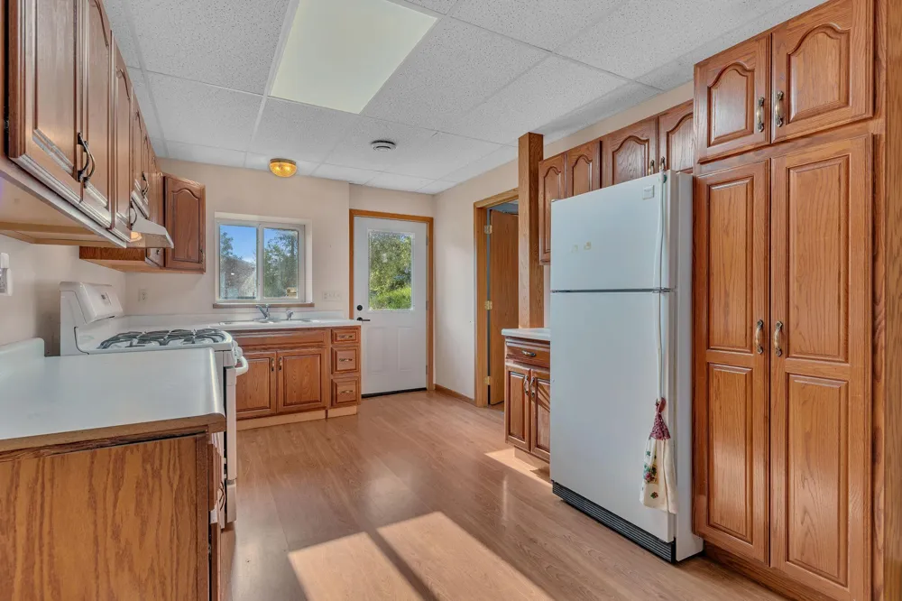 6308 60th Street NE Spicer, MN 56288