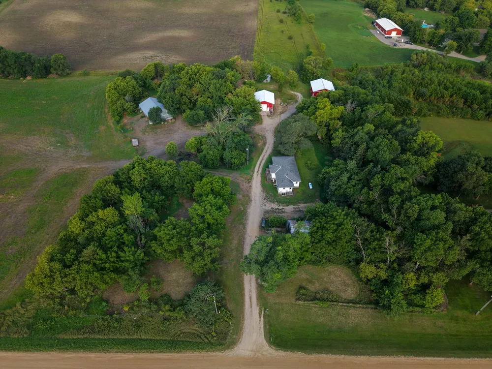 6308 60th Street NE Spicer, MN 56288
