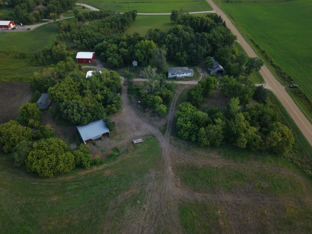 6308 60th Street NE Spicer, MN 56288