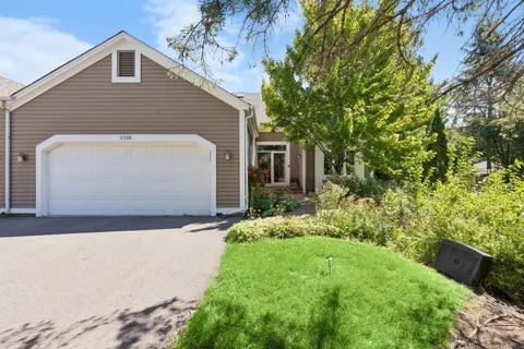 3705 Oakton Ridge
