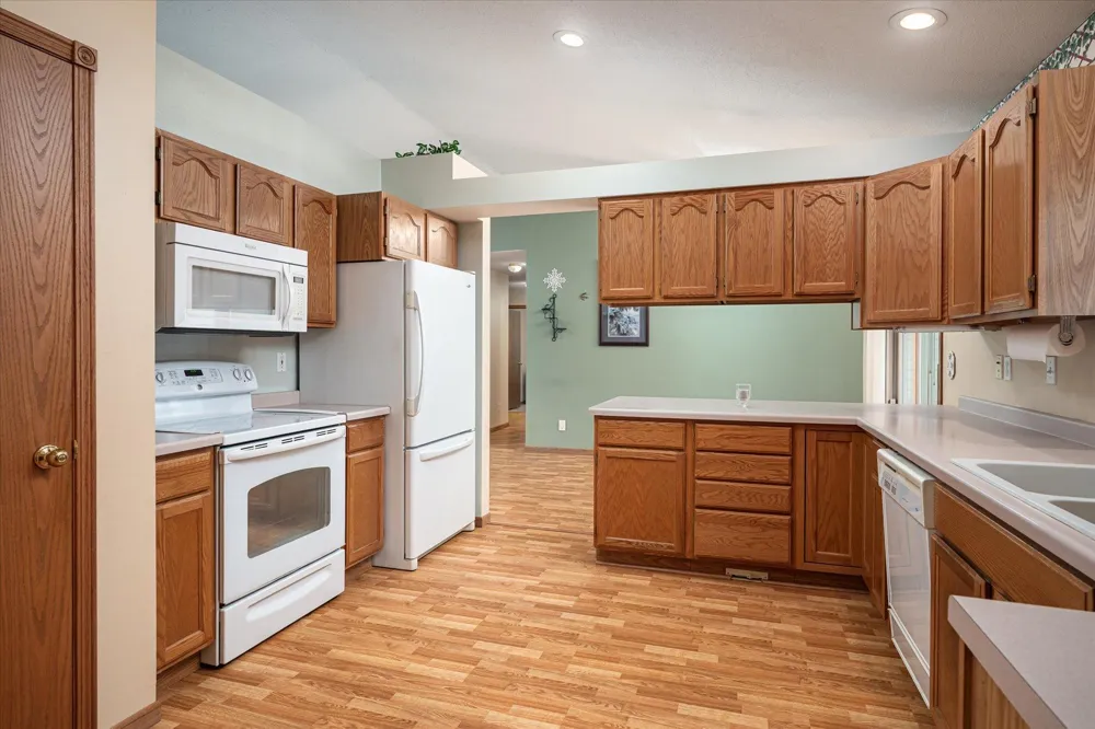 310 Haralson Lane La Crescent, MN 55947