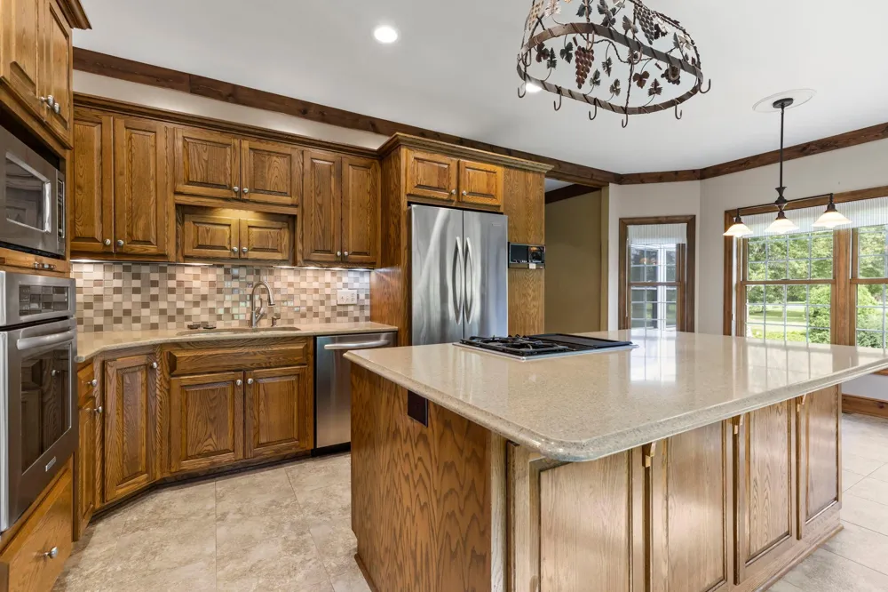 1001 Windcrest Drive SE New Prague, MN 56071