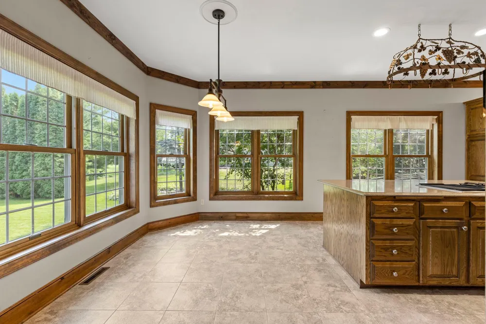 1001 Windcrest Drive SE New Prague, MN 56071