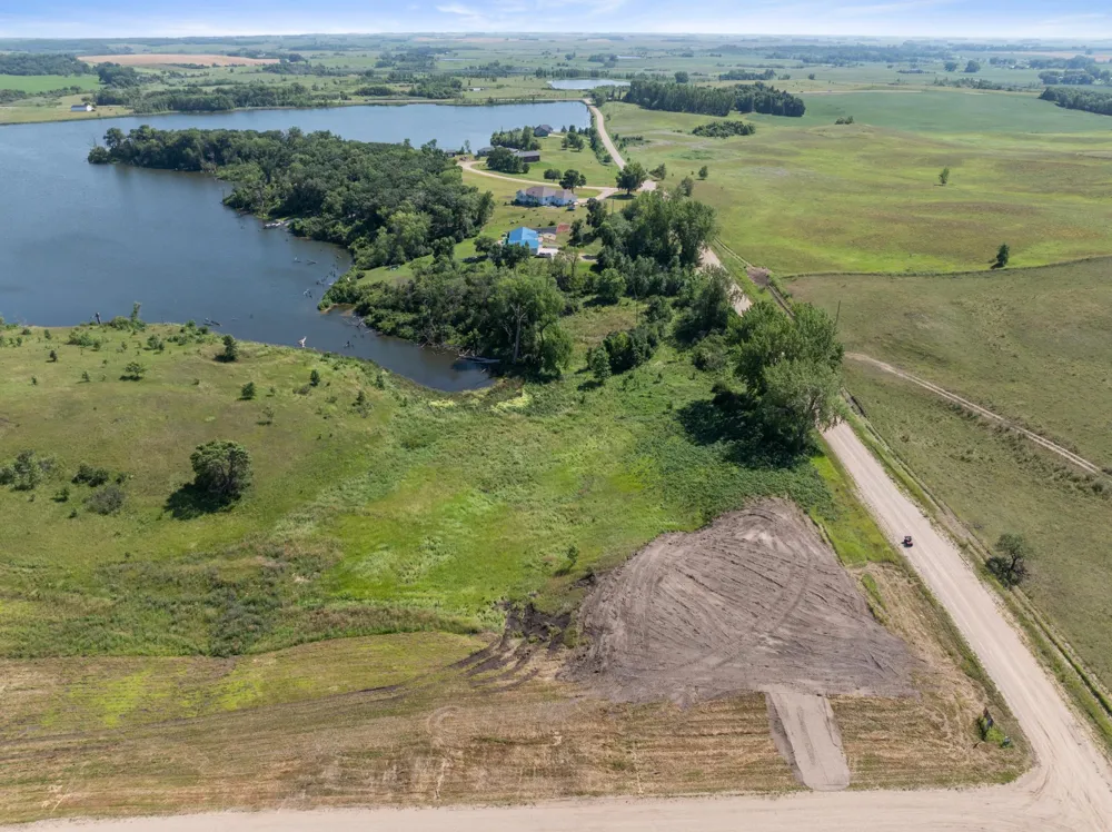 26029 154 AVENUE S Barnesville, MN 56514