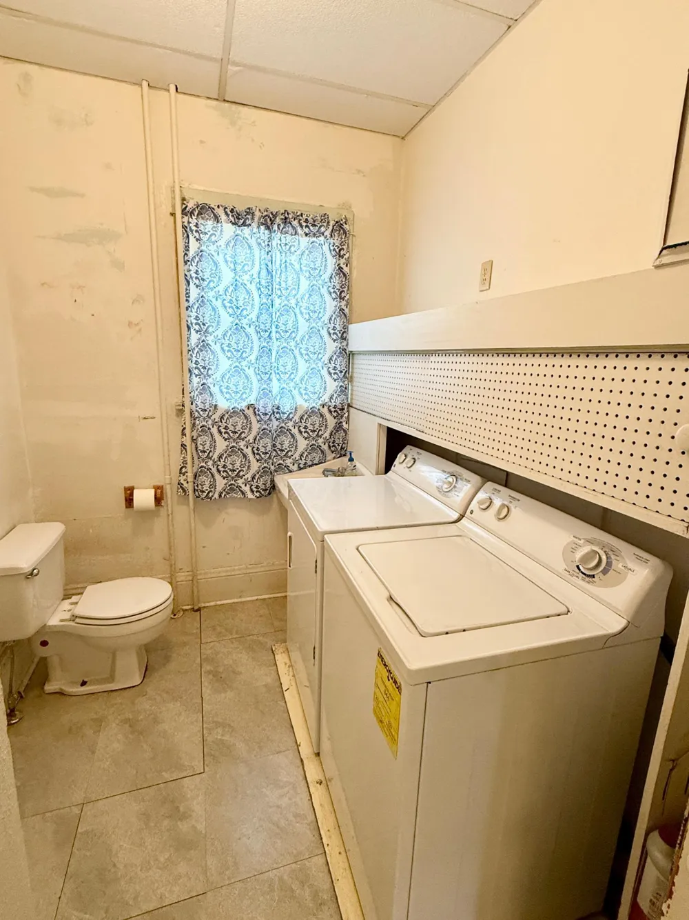 308 6th Street NW Valley City, ND 58072