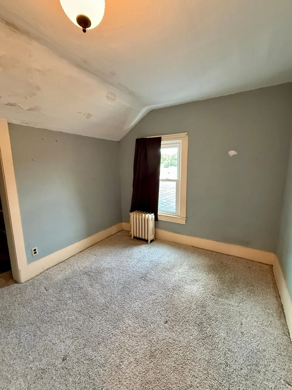 308 6th Street NW Valley City, ND 58072