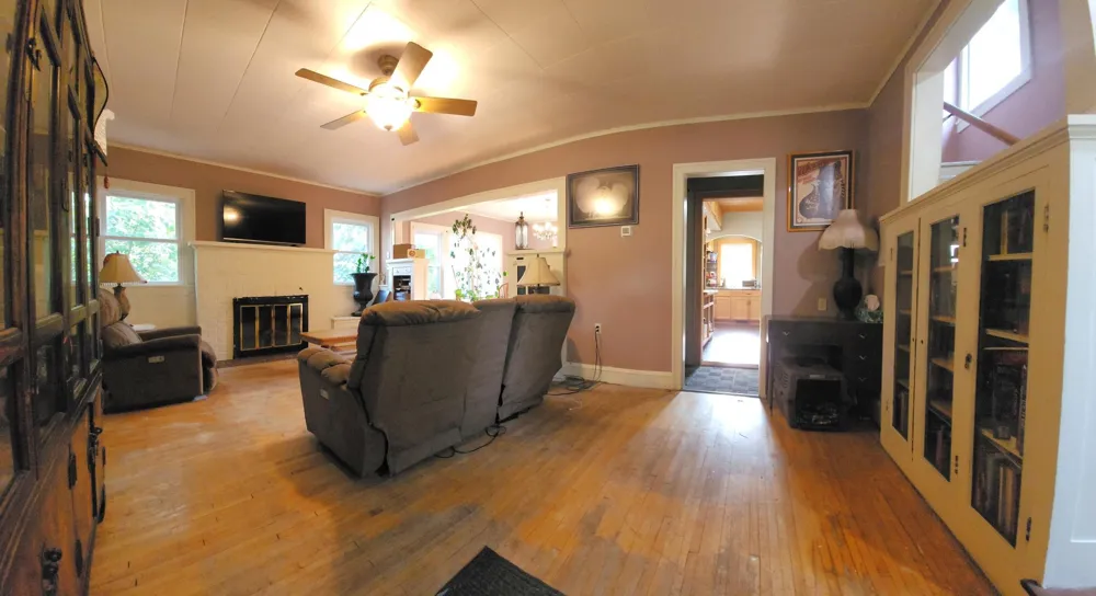 319 5th Street NE Staples, MN 56479