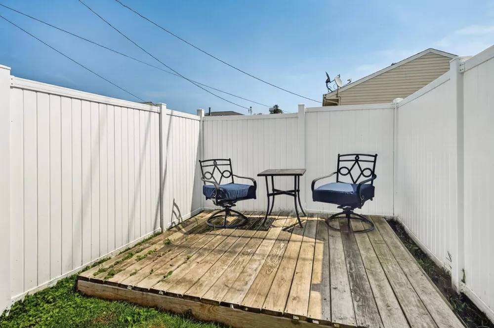 103 4th St SW Stewartville, MN 55976