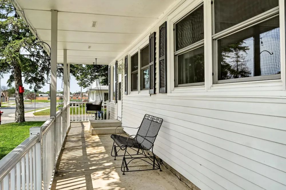 103 4th St SW Stewartville, MN 55976