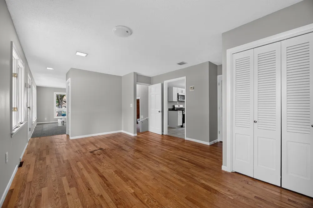 6096 Elm Street North Branch, MN 55056