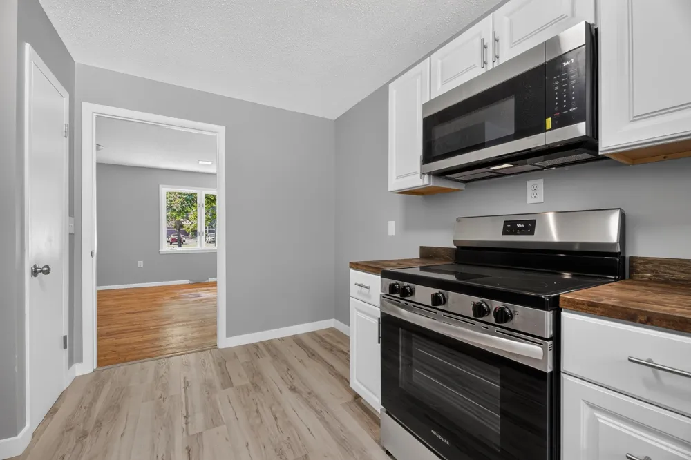 6096 Elm Street North Branch, MN 55056