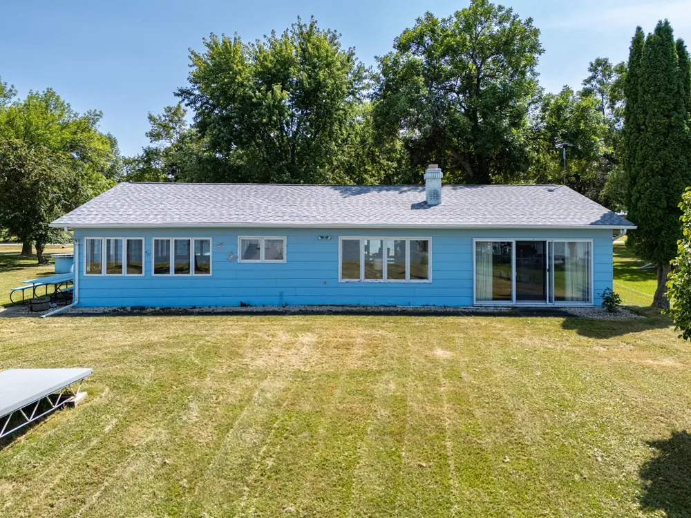 11842 Lake Street SE Mentor, MN 56736