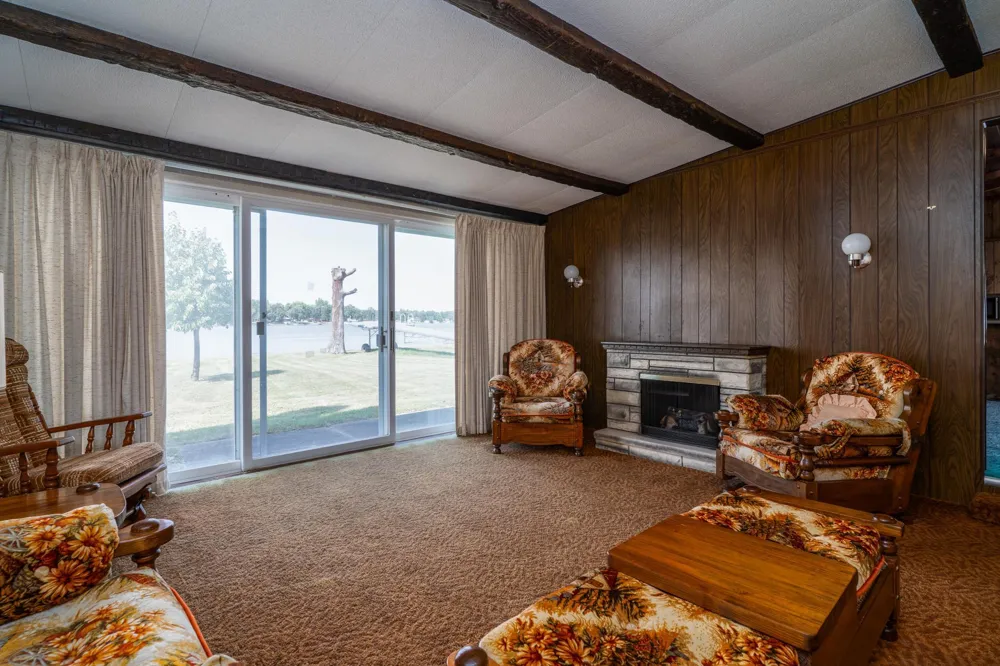 11842 Lake Street SE Mentor, MN 56736