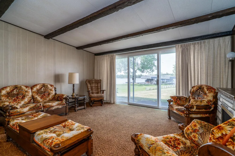 11842 Lake Street SE Mentor, MN 56736