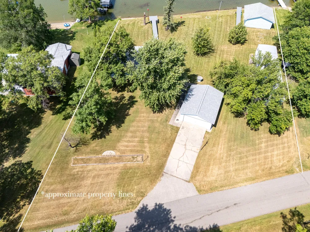 11842 Lake Street SE Mentor, MN 56736