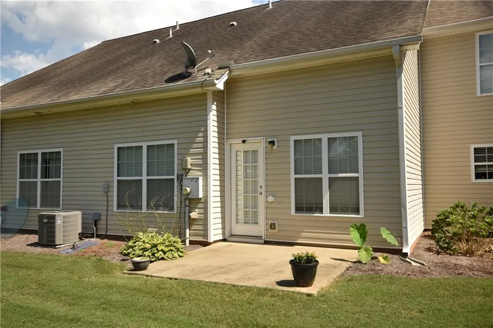 103 Fox Creek Drive Woodstock, GA 30188