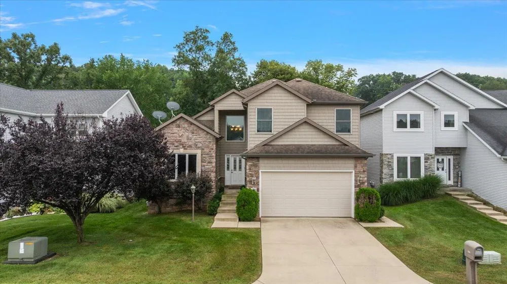 626 Swan River Drive Benton Harbor, MI 49022