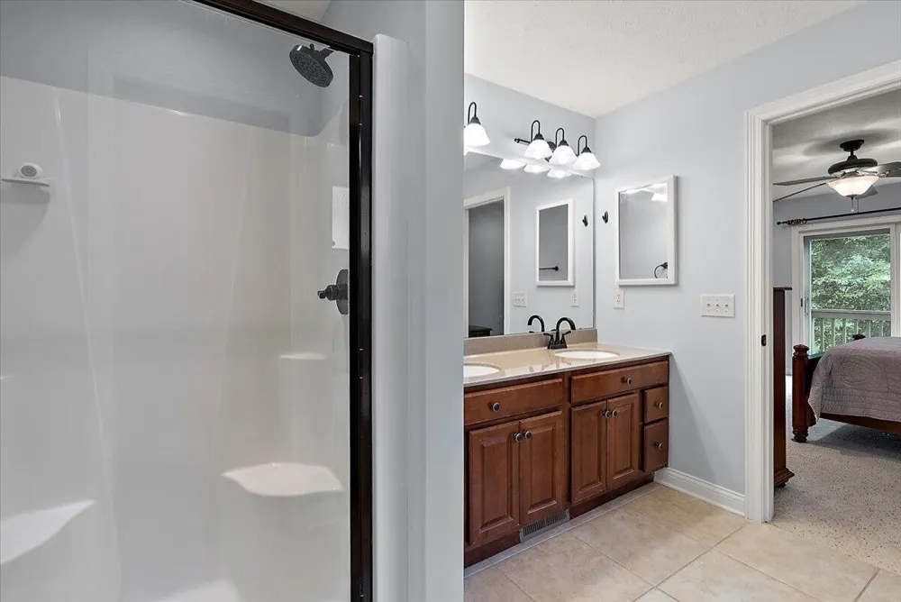 626 Swan River Drive Benton Harbor, MI 49022