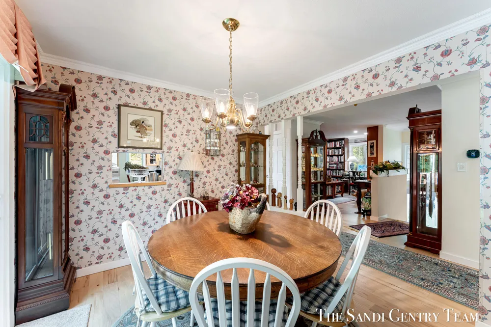 17445 W Spring Lake Road Spring Lake, MI 49456