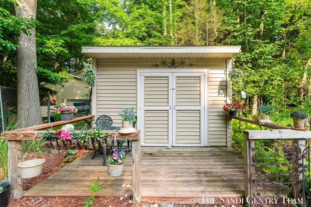 17445 W Spring Lake Road Spring Lake, MI 49456