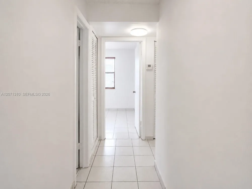 6605 W 26th Dr #24-18 Hialeah, FL 33016
