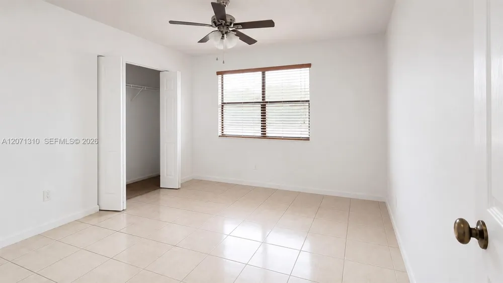6605 W 26th Dr #24-18 Hialeah, FL 33016