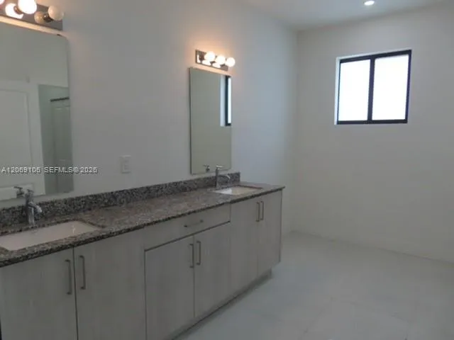22735 SW 130th Ave Miami, FL 33170