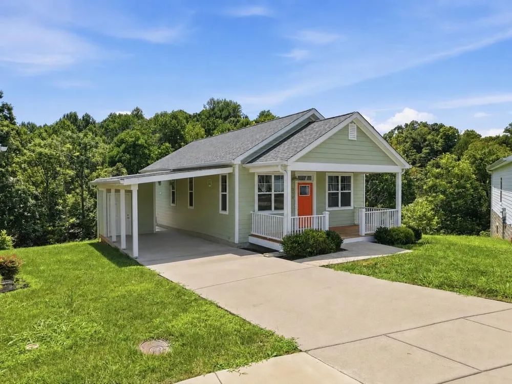 334 Hemlock Cir Cookeville, TN 38501