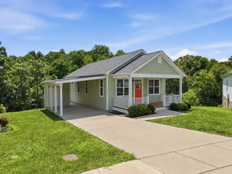 334 Hemlock Cir
