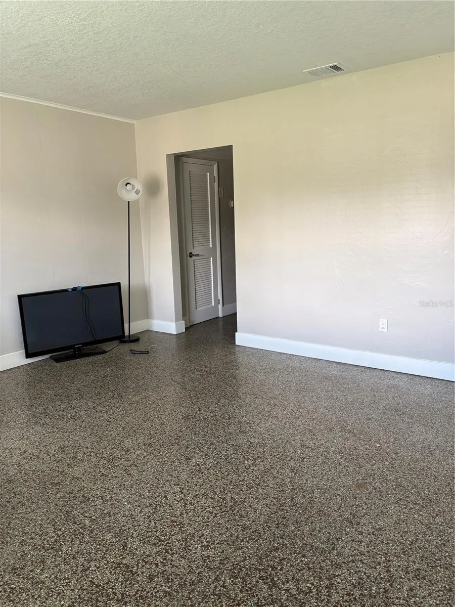 6024 DR MARTIN LUTHER KING JR STREET #6026 St Petersburg, FL 33703