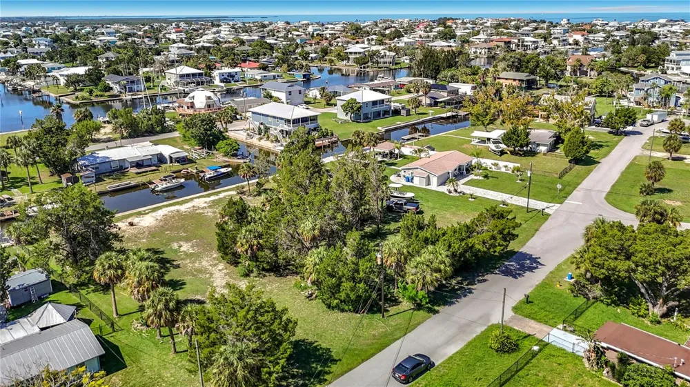 5099 CEDARBROOK LANE Hernando Beach, FL 34607