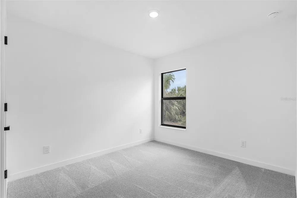 5402 OJUS STREET North Port, FL 34286