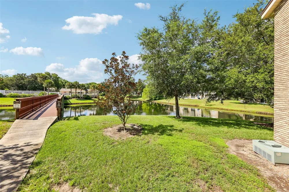 124 RESERVE CIRCLE #100 Oviedo, FL 32765