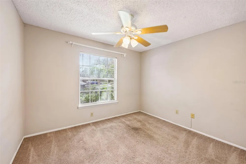 124 RESERVE CIRCLE #100 Oviedo, FL 32765