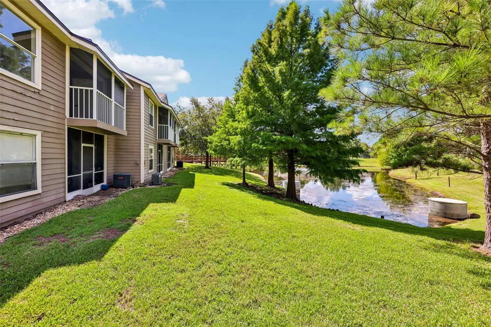 124 RESERVE CIRCLE #100 Oviedo, FL 32765