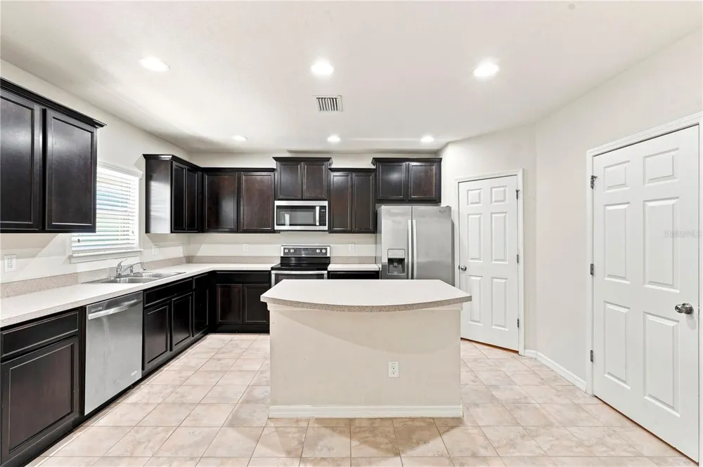 4824 CHATTERTON WAY Riverview, FL 33578