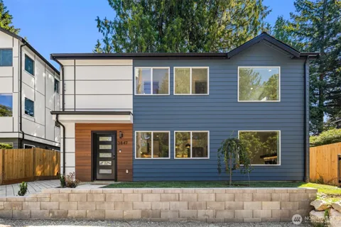 3847 NE 88th Street